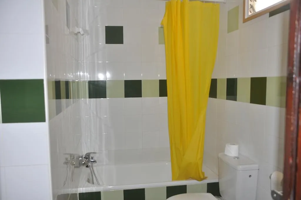 Affittacamere Hostal Temático El Cid Fuengirola
